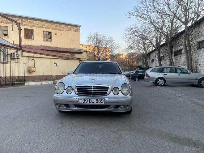 Mercedes E 220 2000, 354,000 km - 2.2 л - Bakı