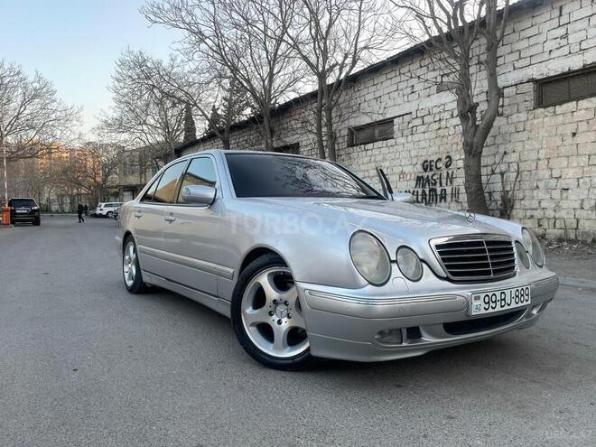 Mercedes E 220 2000, 354,000 km - 2.2 л - Bakı