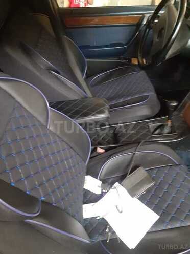 Mercedes E 250 1988, 625,890 km - 2.5 l - Masallı
