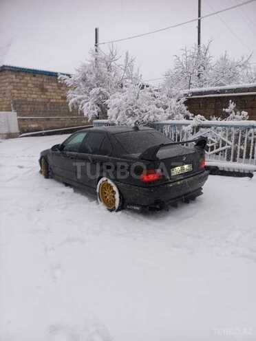 BMW 320 1994, 267,000 km - 2.0 л - Lənkəran
