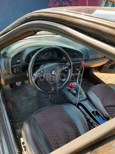 BMW 320 1994, 267,000 km - 2.0 л - Lənkəran