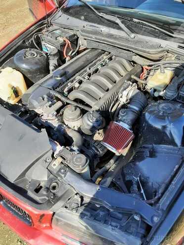 BMW 320 1994, 267,000 km - 2.0 л - Lənkəran
