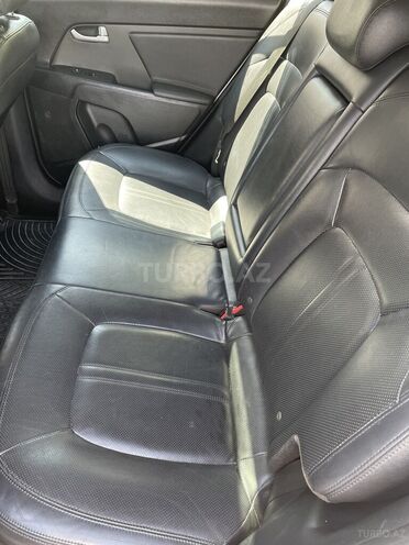 Kia Sportage 2011, 223,000 km - 2.4 л - Bakı