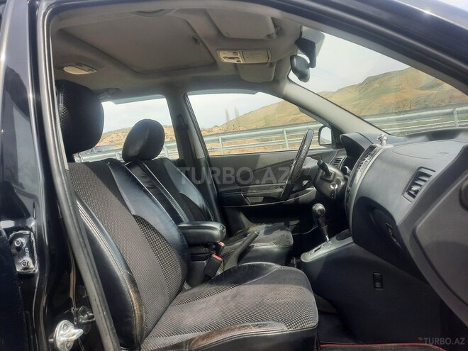 Hyundai Tucson 2009, 250,600 km - 2.0 л - Şəki