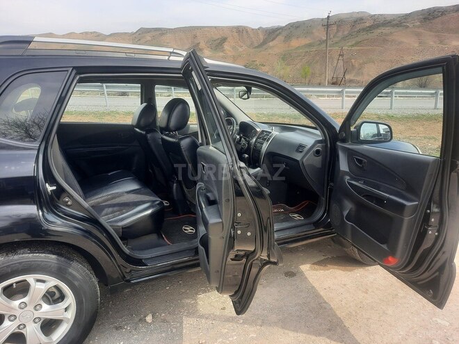 Hyundai Tucson 2009, 250,600 km - 2.0 л - Şəki