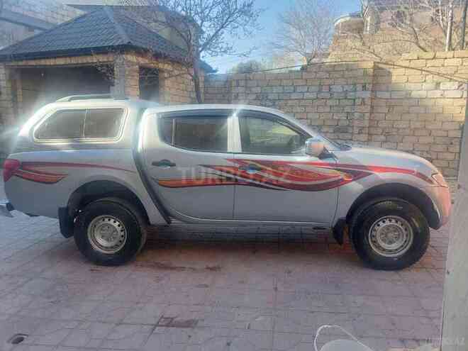 Mitsubishi L200 2008, 235,000 km - 2.5 л - Bakı