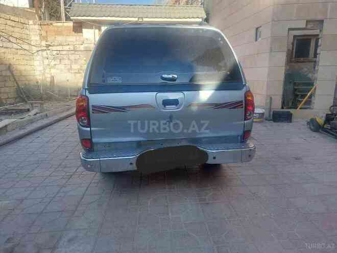 Mitsubishi L200 2008, 235,000 km - 2.5 л - Bakı