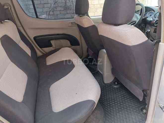 Mitsubishi L200 2008, 235,000 km - 2.5 л - Bakı