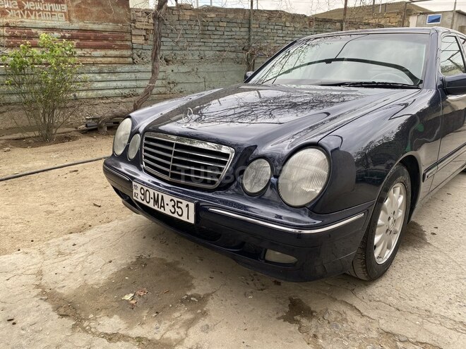 Mercedes E 240 2000, 370,000 km - 2.4 l - Sumqayıt