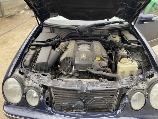 Mercedes E 240 2000, 370,000 km - 2.4 l - Sumqayıt
