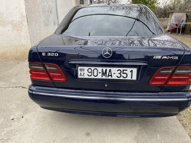 Mercedes E 240 2000, 370,000 km - 2.4 l - Sumqayıt