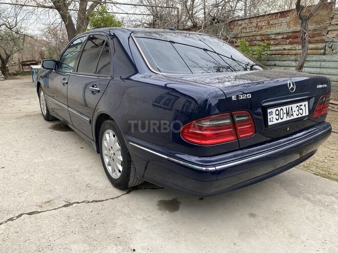 Mercedes E 240 2000, 370,000 km - 2.4 l - Sumqayıt