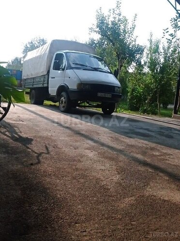 GAZ 33021 2000, 318,040 km - 2.4 l - Qax