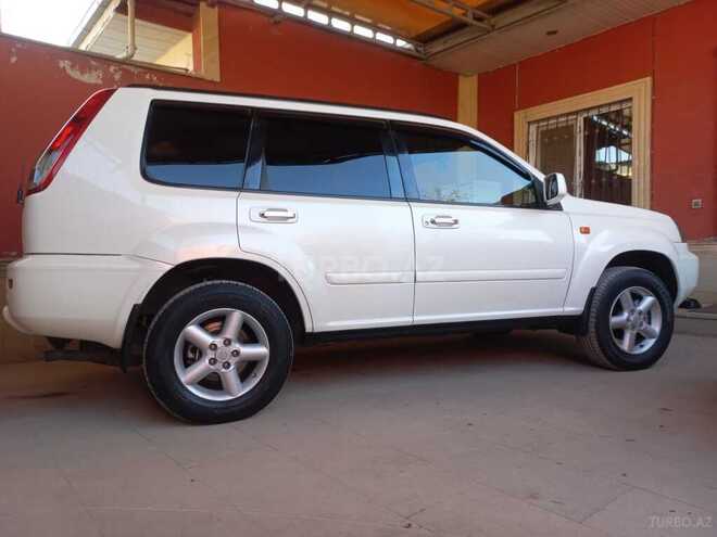 Nissan X-Trail 2002, 208,000 km - 2.0 l - Bakı