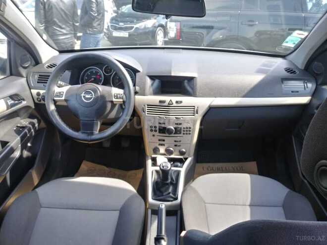Opel Astra 2006, 148,000 km - 1.3 l - Bakı