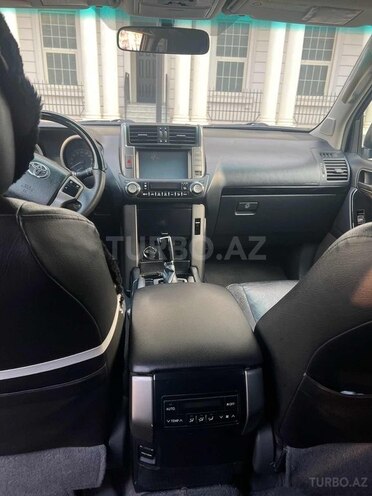 Toyota Prado 2011, 210,000 km - 2.7 l - Bakı