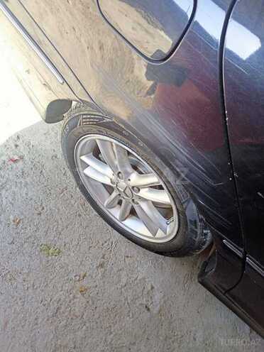 Mercedes C 240 2001, 142,365 km - 2.4 l - Xaçmaz