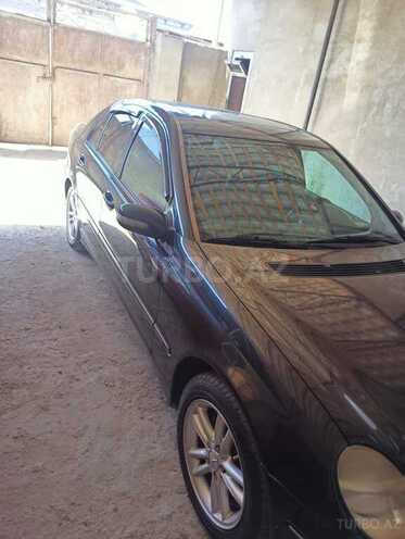Mercedes C 240 2001, 142,365 km - 2.4 l - Xaçmaz
