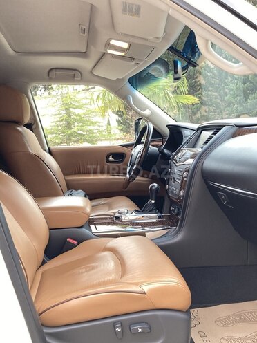 Nissan Patrol 2014, 153,200 km - 5.6 l - Bakı