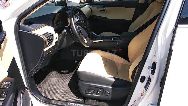 Lexus NX 300 2019, 14,000 km - 2.0 l - Bakı