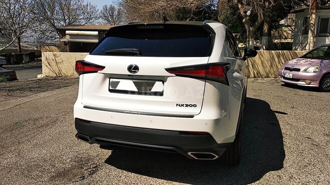 Lexus NX 300 2019, 14,000 km - 2.0 l - Bakı