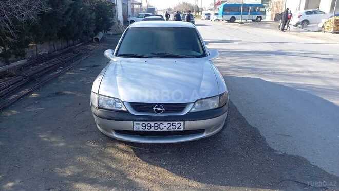 Opel Vectra 1997, 235,000 km - 1.8 l - Sumqayıt