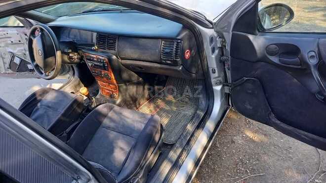 Opel Vectra 1997, 235,000 km - 1.8 l - Sumqayıt