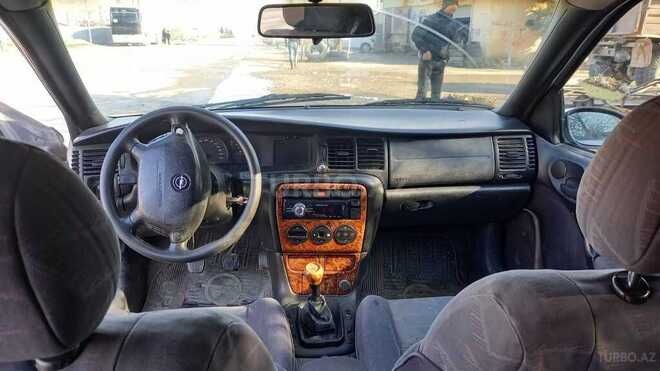 Opel Vectra 1997, 235,000 km - 1.8 l - Sumqayıt