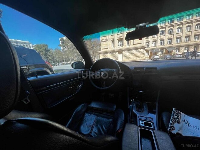 BMW 525 2002, 200,000 km - 2.5 l - Bakı