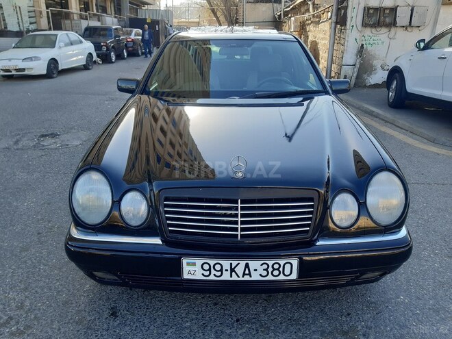 Mercedes E 220 1998, 243,000 km - 2.2 л - Bakı