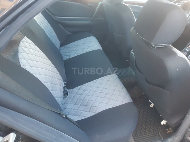 Mercedes E 220 1998, 243,000 km - 2.2 л - Bakı