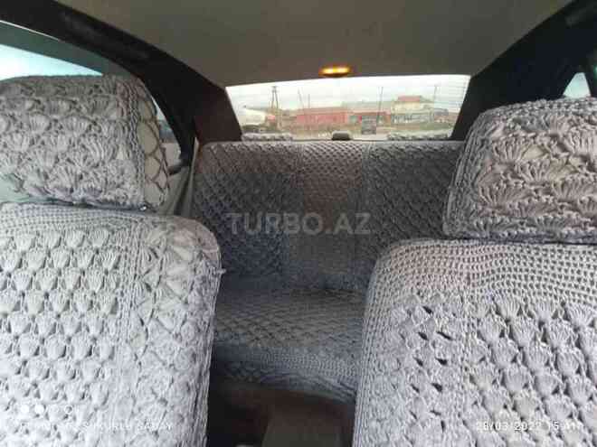 Mercedes E 200 1997, 260,000 km - 2.0 l - Bakı