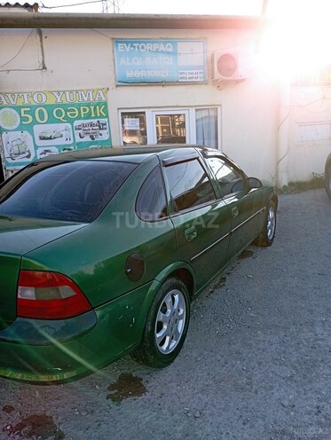 Opel Vectra 1996, 280,000 km - 1.8 l - Bakı