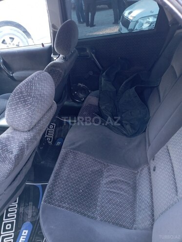 Opel Vectra 1996, 280,000 km - 1.8 l - Bakı