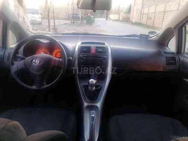 Toyota Corolla 2009, 217,840 km - 1.4 л - Bakı