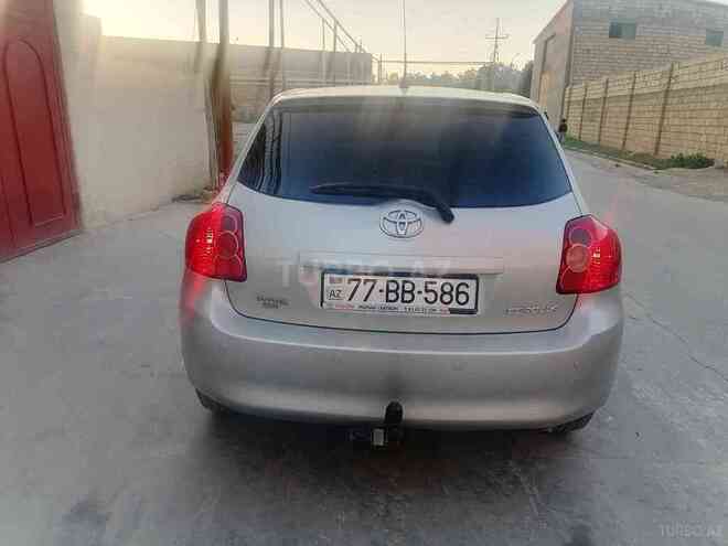 Toyota Corolla 2009, 217,840 km - 1.4 л - Bakı