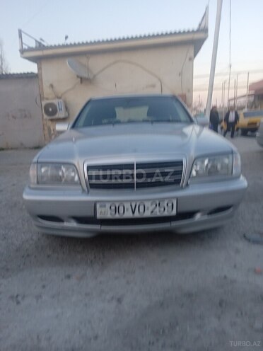 Mercedes C 220 1999, 640,000 km - 2.2 л - Bakı