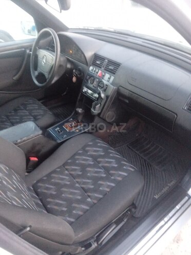 Mercedes C 220 1999, 640,000 km - 2.2 л - Bakı