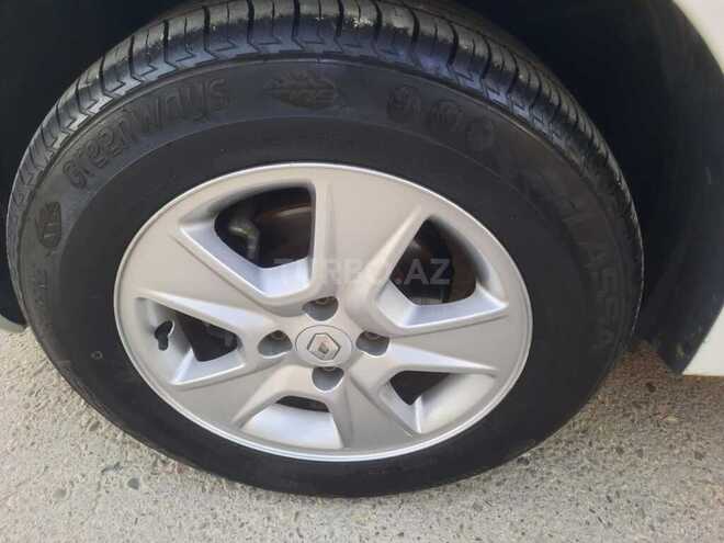 Renault Logan 2015, 188,900 km - 1.6 л - Bakı