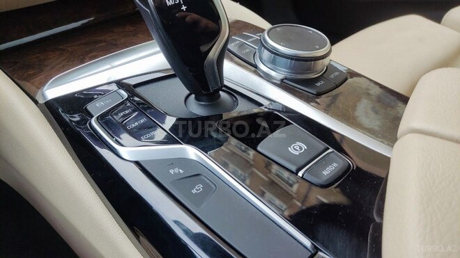 BMW 530 2019, 14,000 km - 2.0 l - Bakı