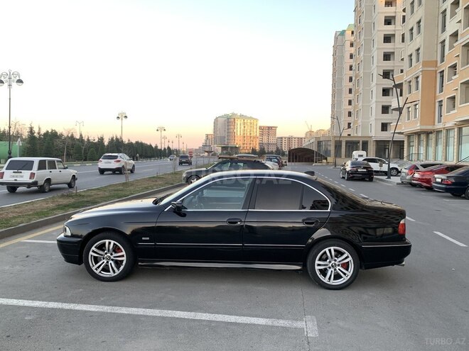 BMW 528 1999, 310,603 km - 2.8 l - Sumqayıt