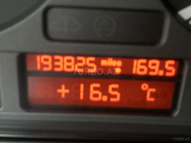 BMW 528 1999, 310,603 km - 2.8 l - Sumqayıt