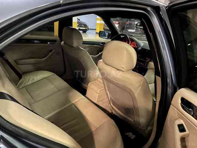 BMW 325 2002, 207,460 km - 2.5 l - Bakı