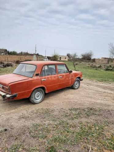 LADA (VAZ) 2106 1985, 60,896 km - 1.6 л - Salyan