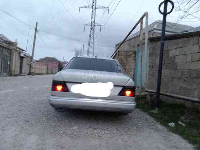 Mercedes E 300 1989, 360,000 km - 3.0 л - Bakı