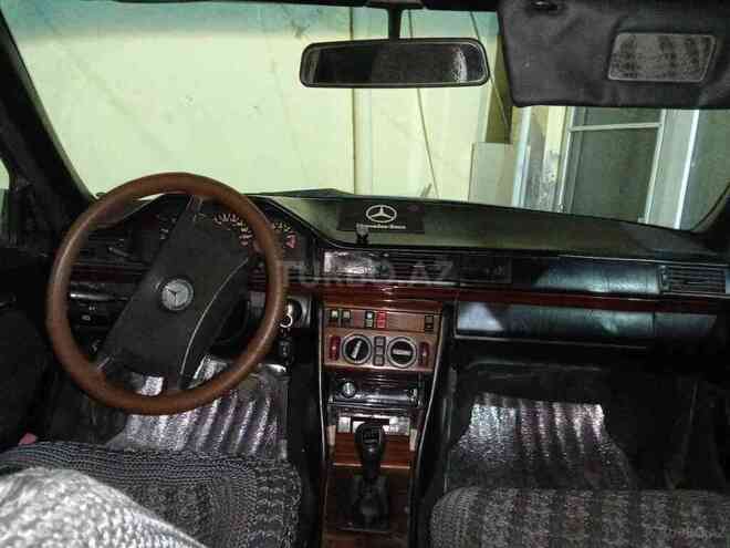 Mercedes E 300 1989, 360,000 km - 3.0 л - Bakı