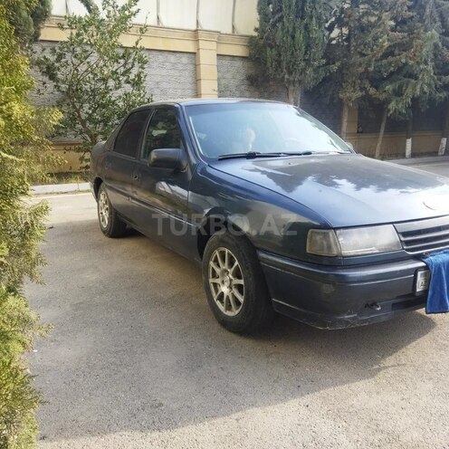 Opel Vectra 1992, 350,000 km - 1.8 л - Bakı