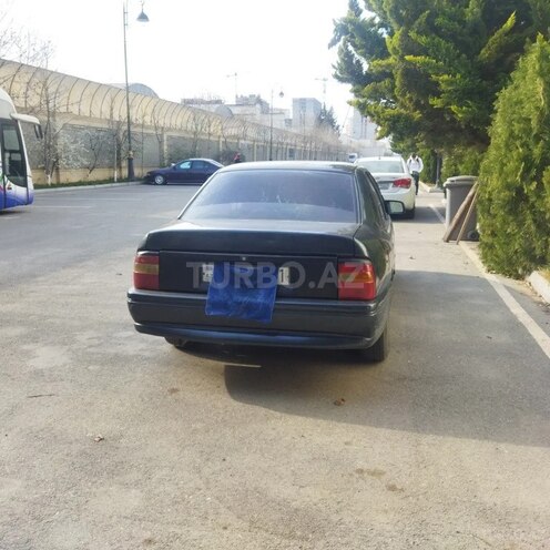 Opel Vectra 1992, 350,000 km - 1.8 л - Bakı