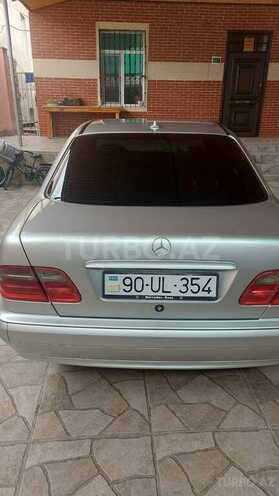 Mercedes E 220 2000, 314,000 km - 2.2 л - Bakı