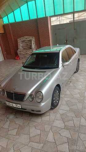 Mercedes E 220 2000, 314,000 km - 2.2 л - Bakı